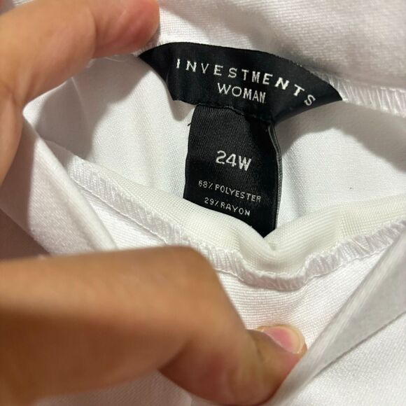 NWT Investments The 5th Ave Fit Women's Size Zip Crop Flare Pants White Plus 24W - Picture 6 of 11